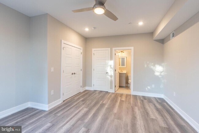 Building Photo - 2040 N 19th St