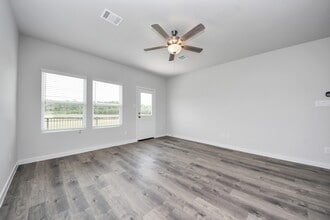 Building Photo - 135 Alset Dr