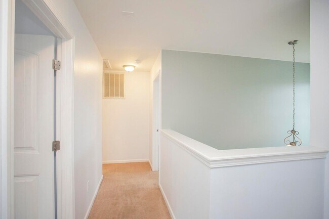 Building Photo - 3601 Harpeth Springs Dr
