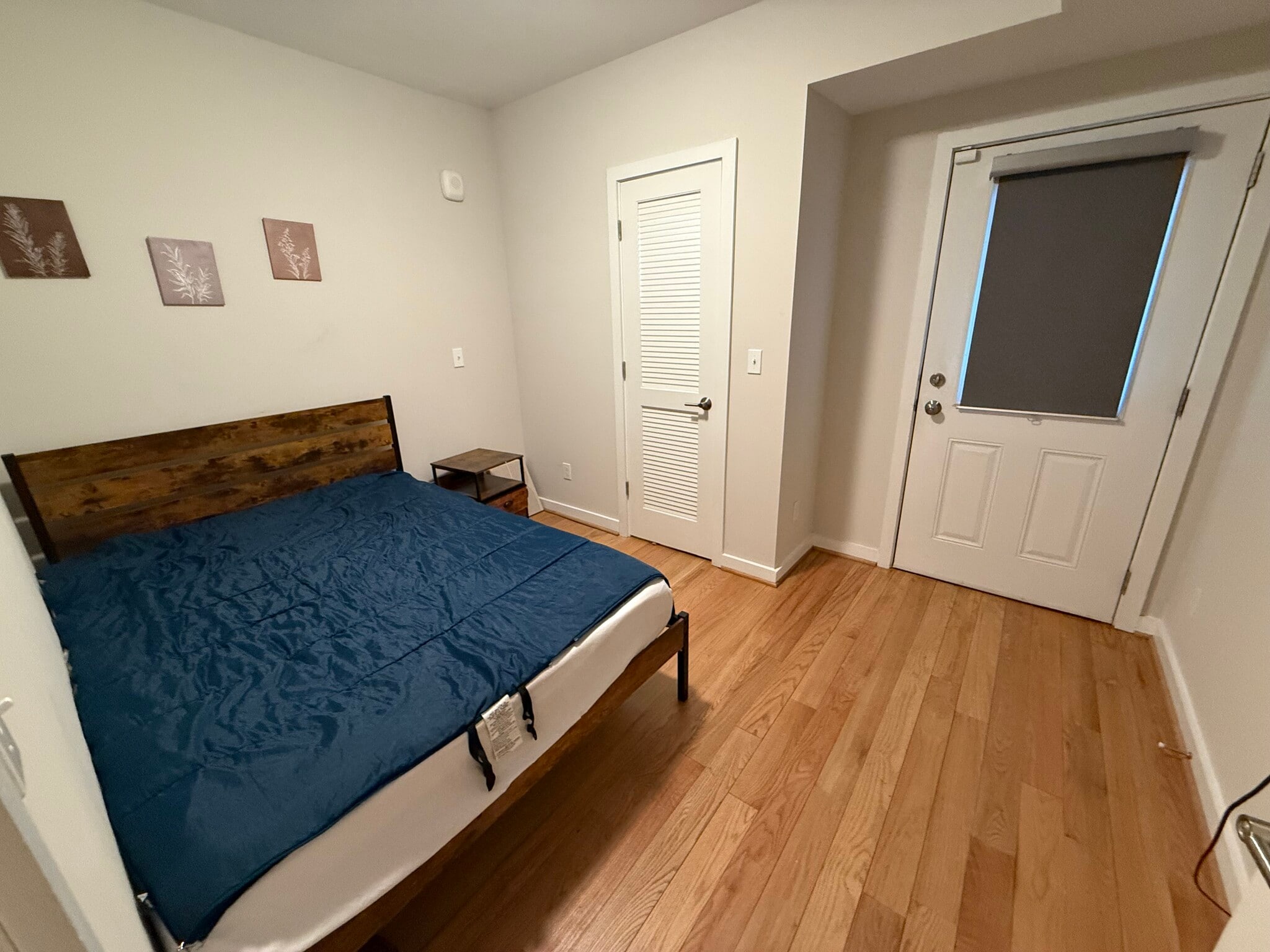 Bedroom at rear of apartment - 2009 Benning Rd NE