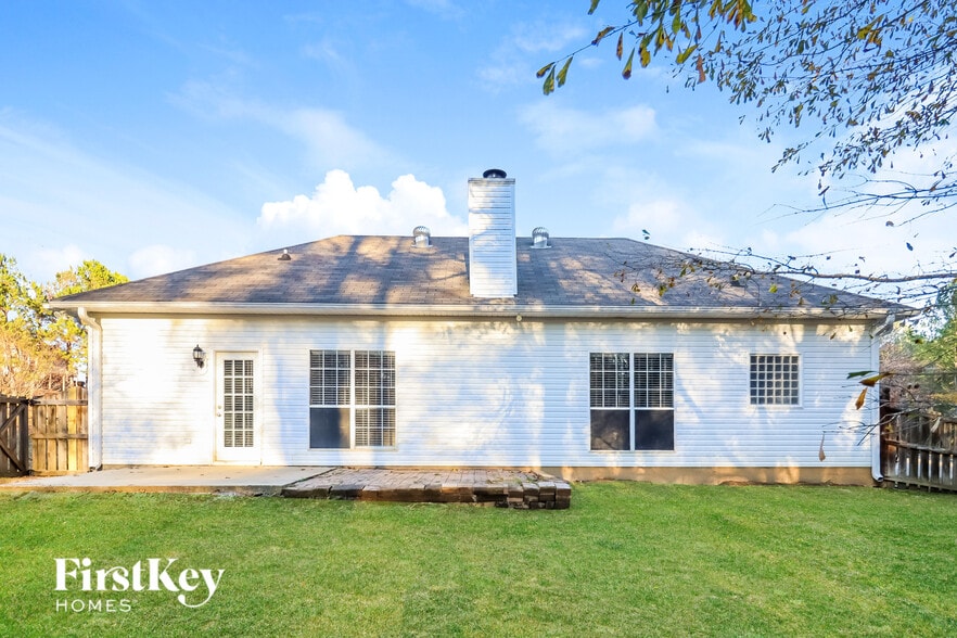 Building Photo - 101 Deer Ridge Dr