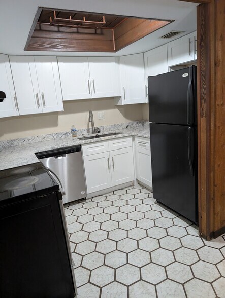 Building Photo - 2146 NW 57th Ave
