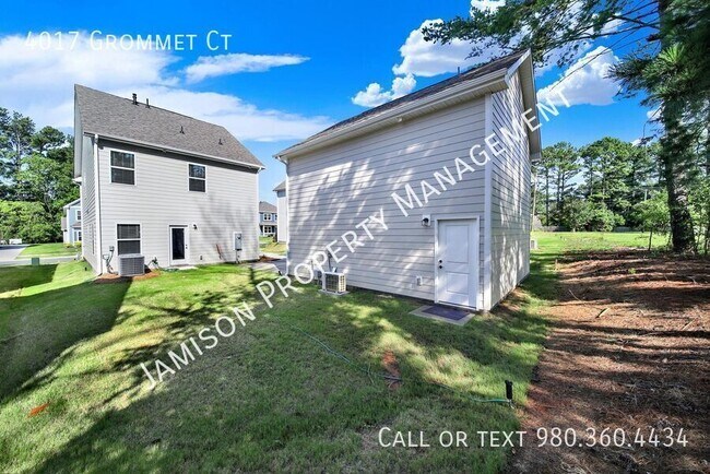 Building Photo - 4017 Grommet Ct
