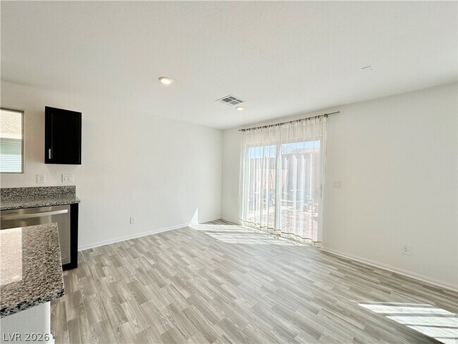 Building Photo - 7623 Royal Halo Ave