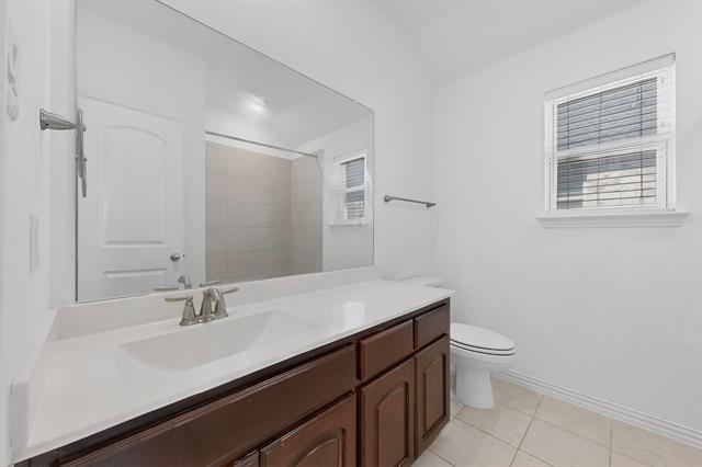 Building Photo - 2249 English Ivy Rd