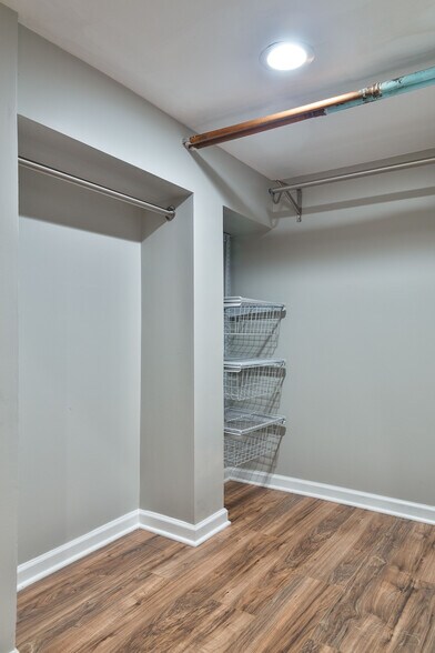 Building Photo - 3617 N Whipple St