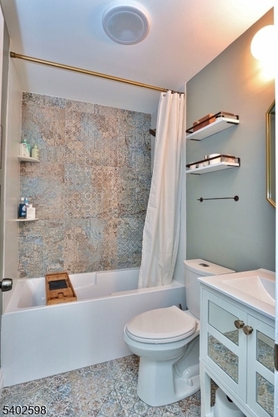 Building Photo - 35 Mews Ln