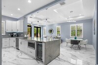 Building Photo - 1503 NE 2nd St