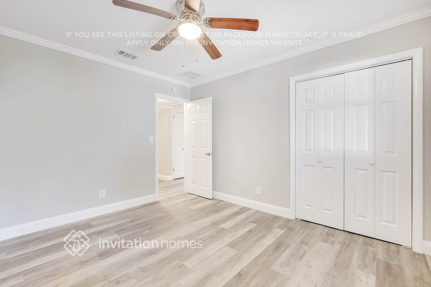 Building Photo - 6266 Shady Oak Dr