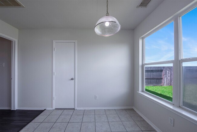 Building Photo - 14423 Benningcrest Ln