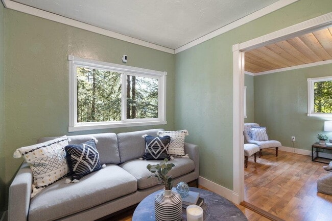 Building Photo - Serene Felton Retreat – Spacious Home Nest...