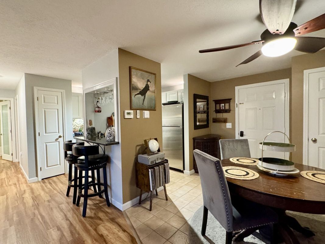 Building Photo - 19 Saco St