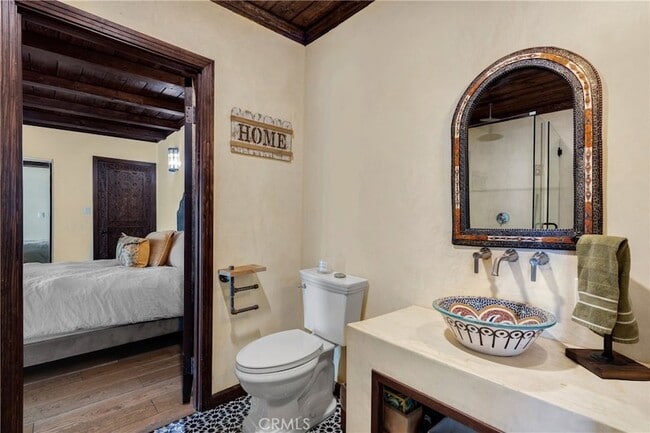 Building Photo - 3092 Laurel Canyon Blvd