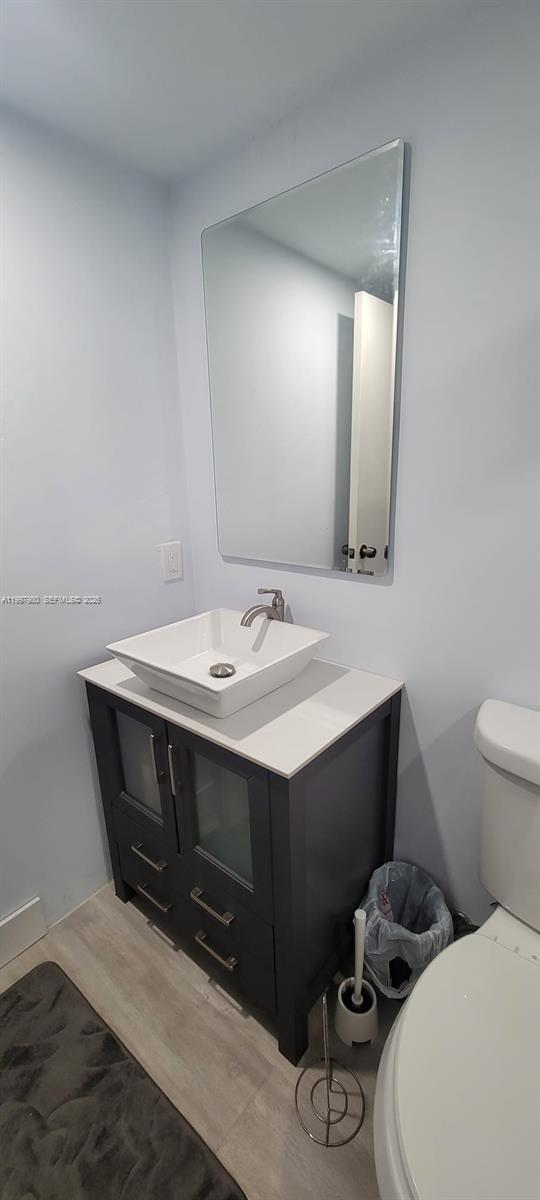 Building Photo - 221 Meridian Ave