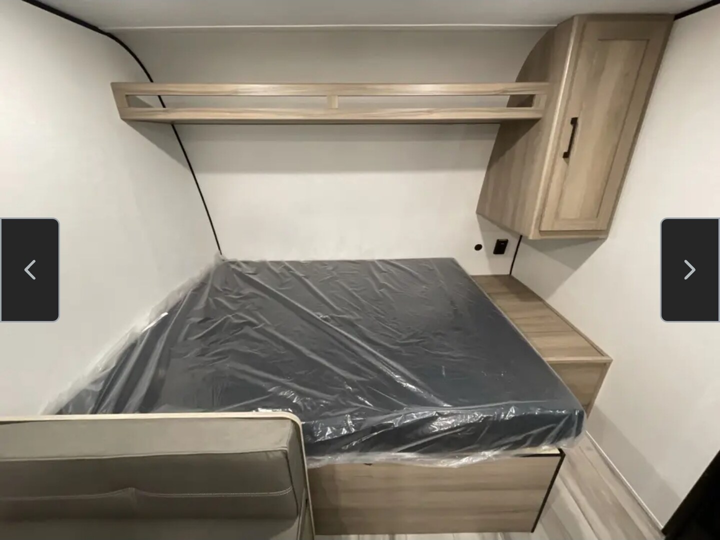 Building Photo - 532 Camino de Amor