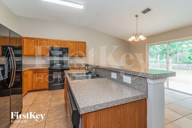 Building Photo - 9709 Hazel Lake Dr