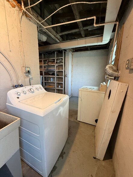 Building Photo - 118 Nobles Ln