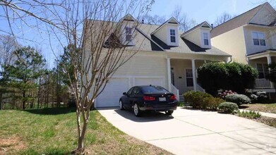 Building Photo - Great home in Chapel Hill!