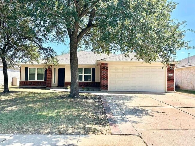 Building Photo - 14803 Snelling Dr