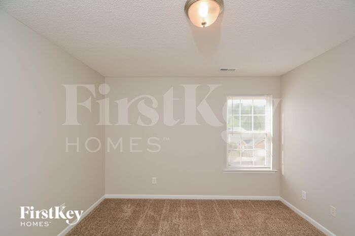 Building Photo - 12323 N Exeter Way