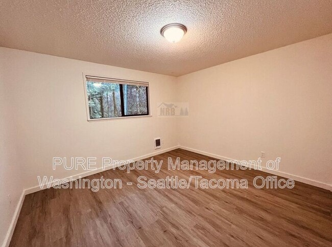 Building Photo - 6313 151st St NW