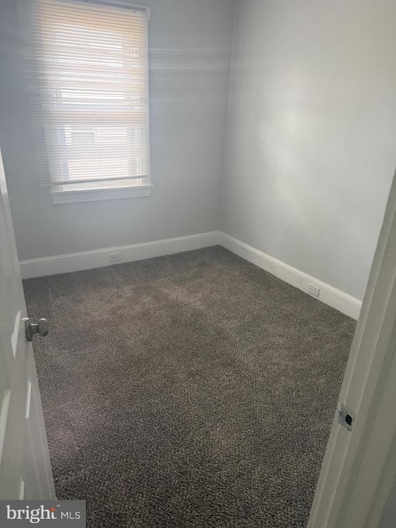 Building Photo - 219 Johnson Ave