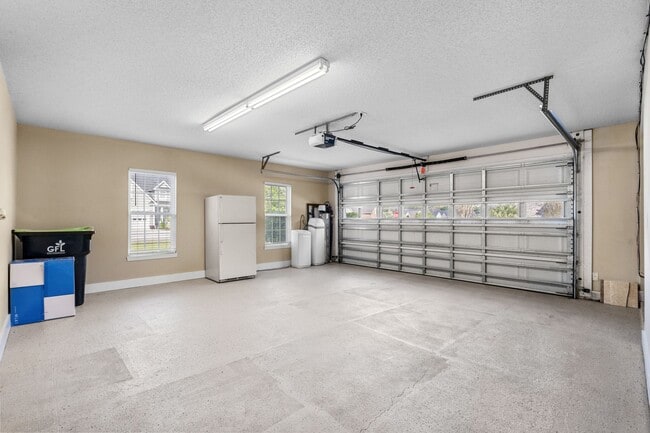 Building Photo - Harvest Home