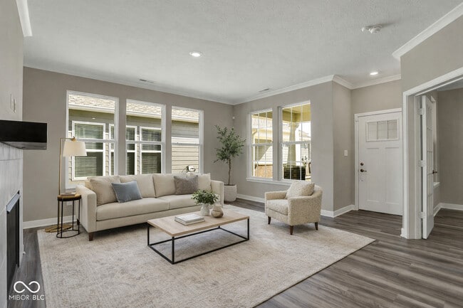 Building Photo - 1659 Dewey Dr