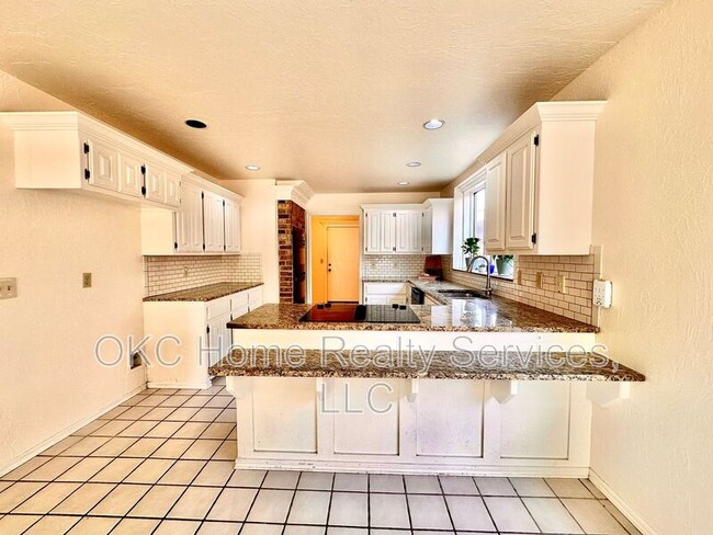 Building Photo - 4232 NW 144th St