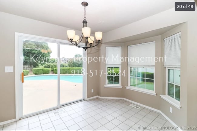 Building Photo - 3 Bed 2 Bath South Tulsa with Pool, Jenks Schools