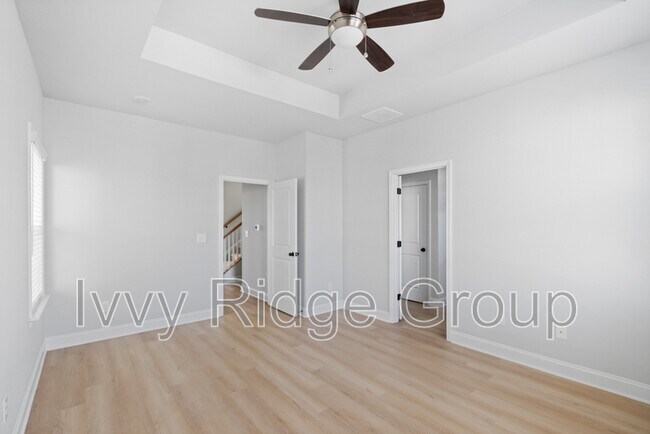 Building Photo - 2538 Lydia Ave