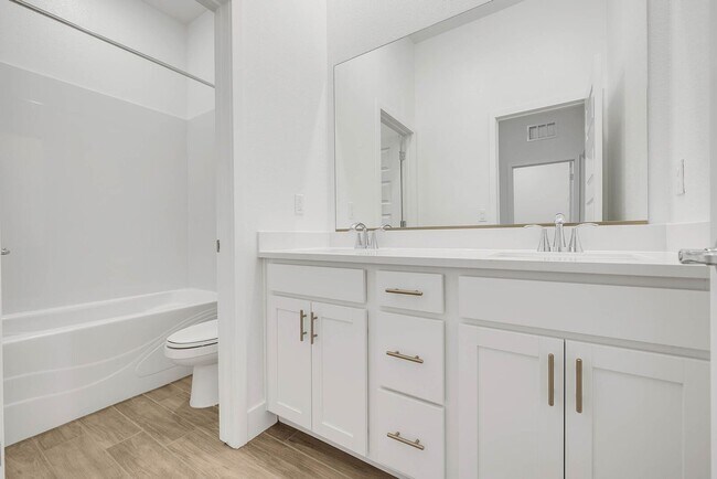 Building Photo - 12705 Parakeet Wy