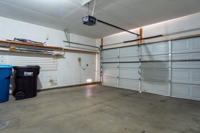 Building Photo - 1066 Wild Fern Ct