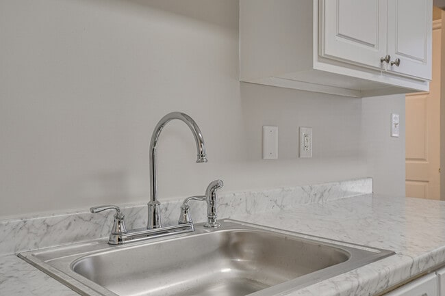 Building Photo - 4028 Calypso Dr