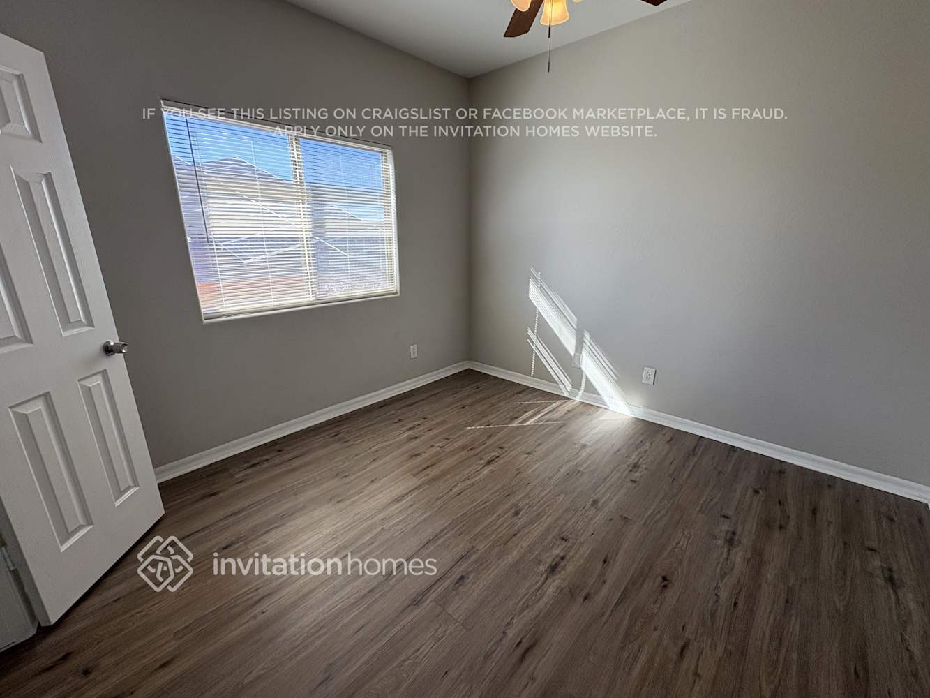 Building Photo - 29422 W Whitton Ave