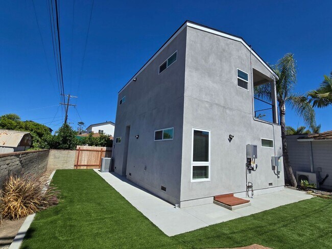 Building Photo - New Build 2023!! 4BD/2BA
