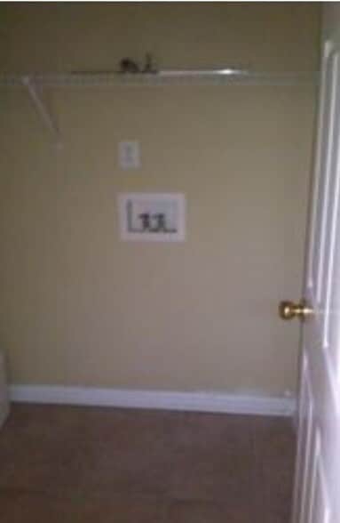 Building Photo - 1408 Naples Ave