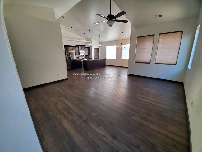 Building Photo - Just Like New – Move-In Ready Home in Gran...