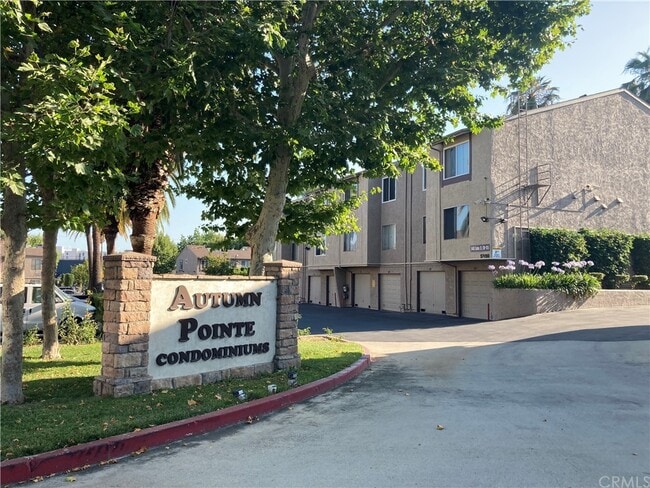 Building Photo - 5484 Dobbs St