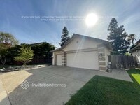 Building Photo - 869 Lariat Loop