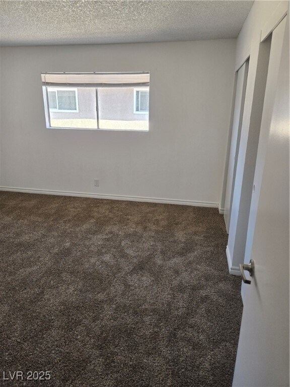Building Photo - 2701 Kline Cir