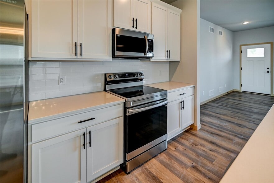 Building Photo - 4831 Suelo Rd