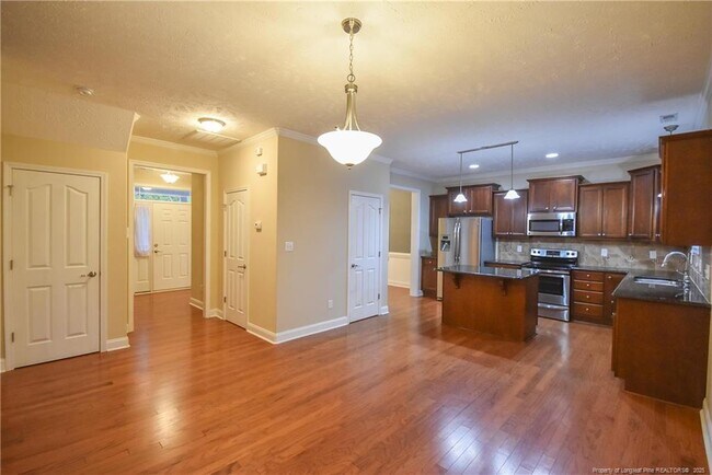 Building Photo - 24 Nassau Ln