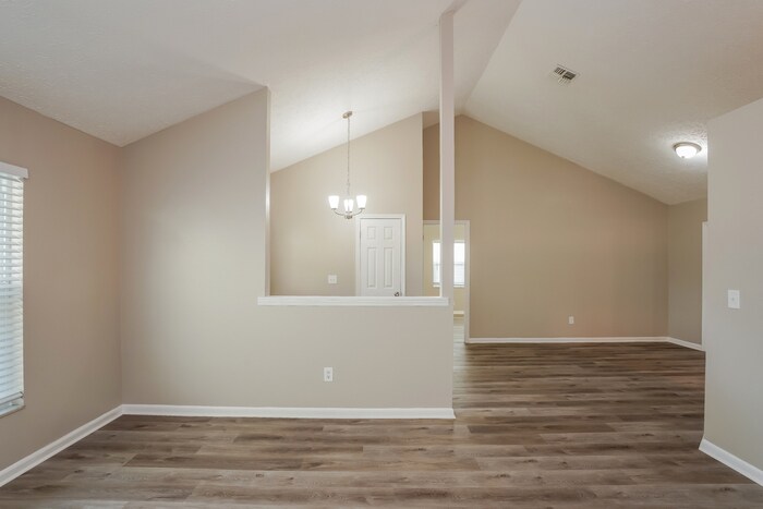Building Photo - 4140 Spring Way Cir