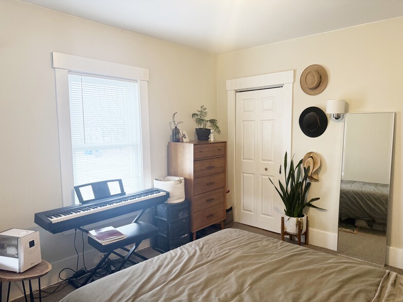 Building Photo - 37 Prospect Street Ave