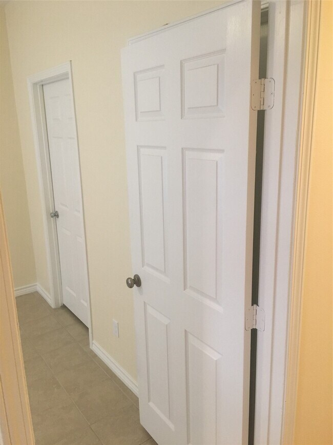 Building Photo - 10642 Logger Pines Trail