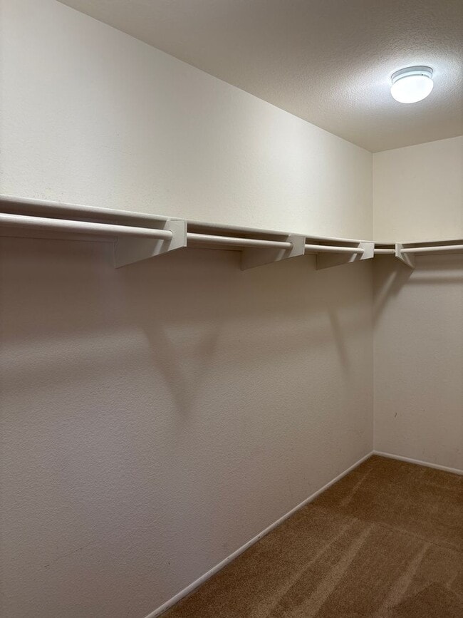 Building Photo - Four Bedroom Home in Sante Fe Hills, San M...