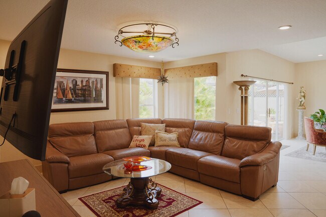 Building Photo - 10645 Wheelhouse Cir