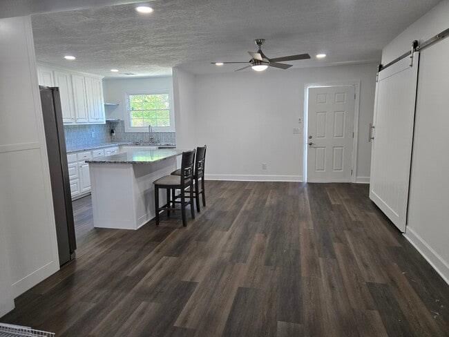 Building Photo - 2936 Whistler Ln