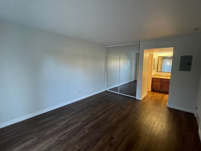 Building Photo - 200 E Alessandro Blvd